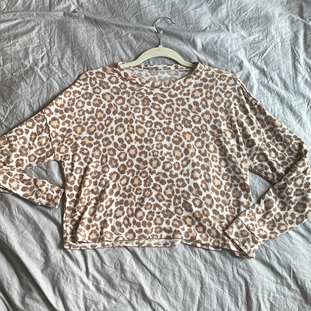 Gaze Crop Top
